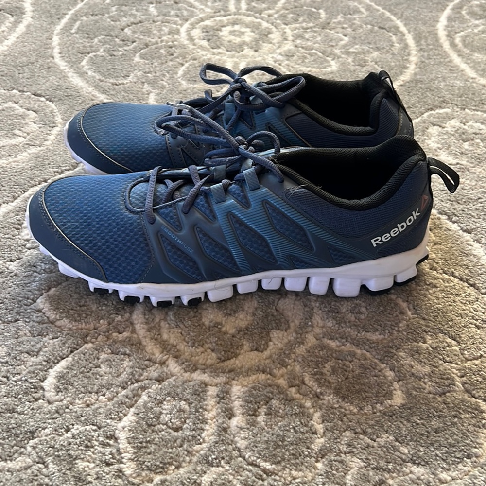 Mens Reebok sneakers
